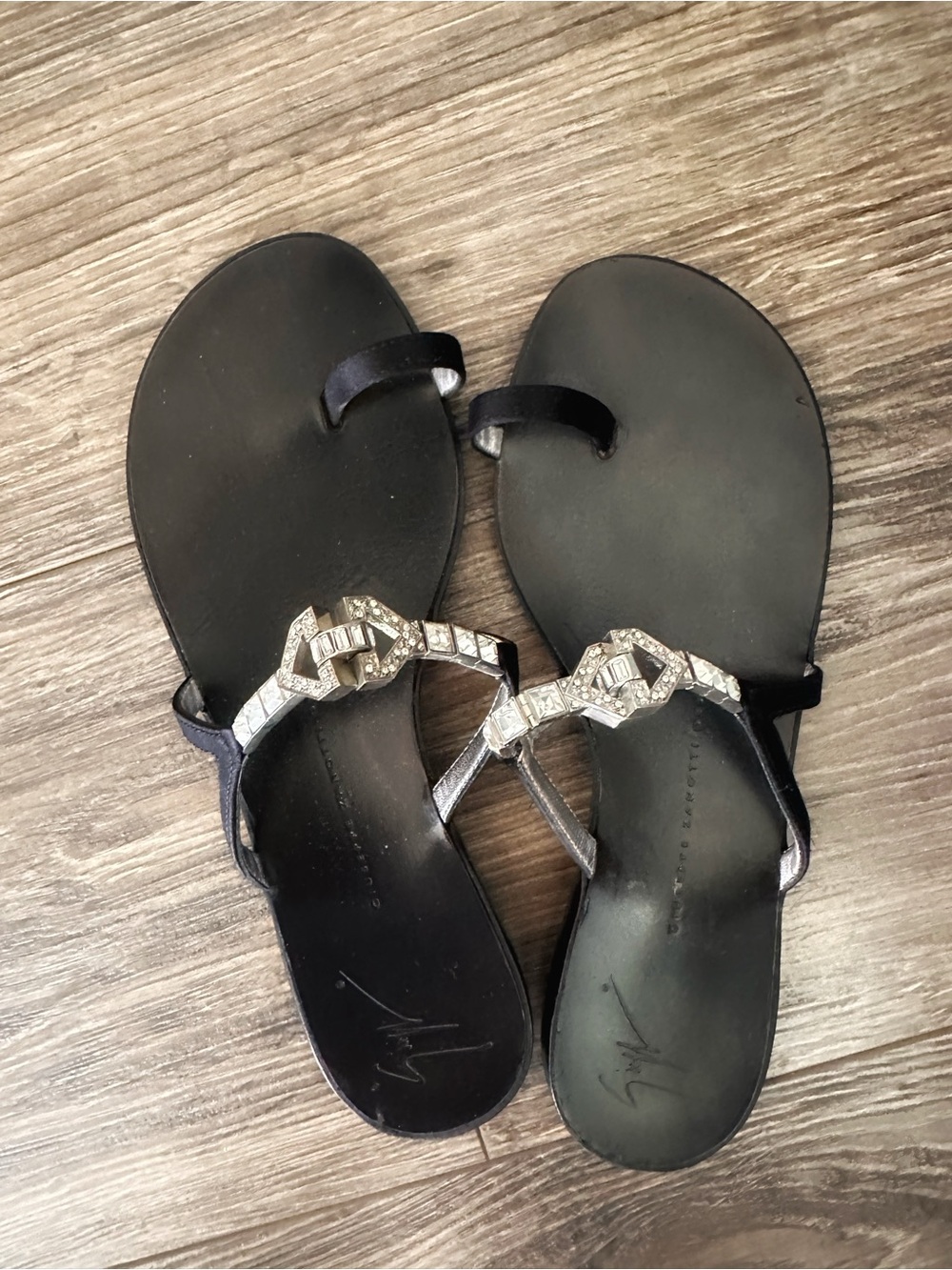 Giuseppe Zanotti Clarett Black Sandals with Crystal Link Accents